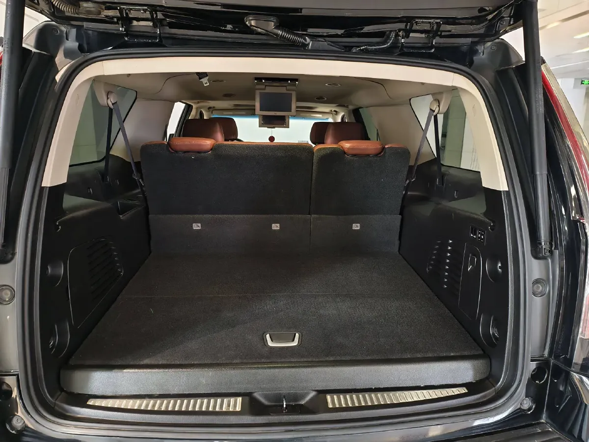 2017 Cadillac ESCALADE 6.2L 426HP V8 8AT,autocango,china used car exporter,china ev exporter,chinese used car exporter,chinese used ev exporter