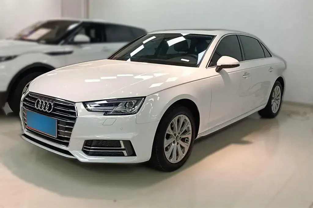 2019 Audi A4L 2.0T 190HP L4 7DCT
