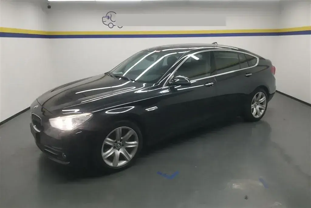 2017 BMW 5 Series GT 2.0T 245HP L4 8AT