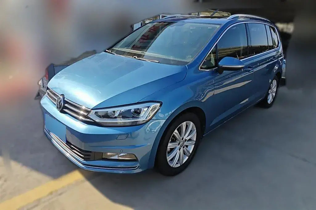 2018 Volkswagen Touran 1.4T 150HP L4 7DCT