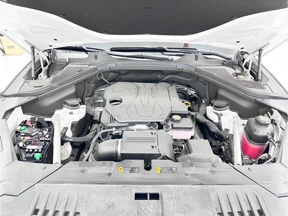 2023 Genesis GV80 2.5T 304HP L4 8AT,autocango,china used car exporter,china ev exporter,chinese used car exporter,chinese used ev exporter