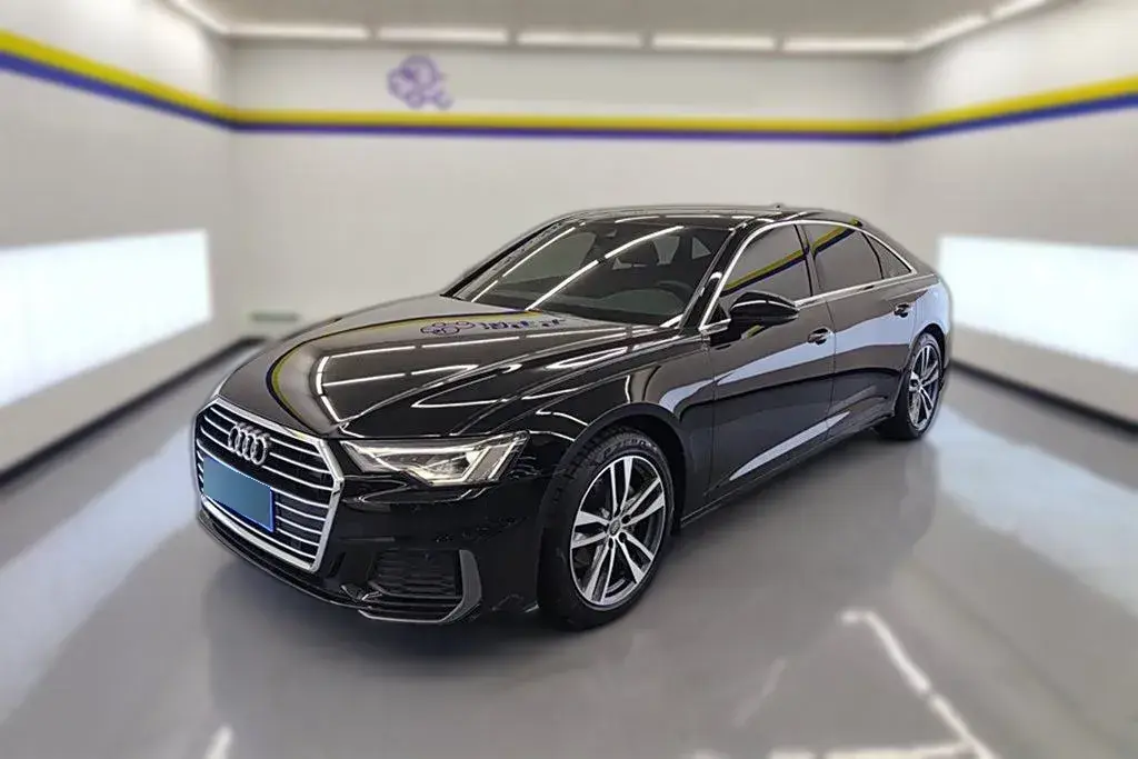 2019 Audi A6L 2.0T 190HP L4 7DCT