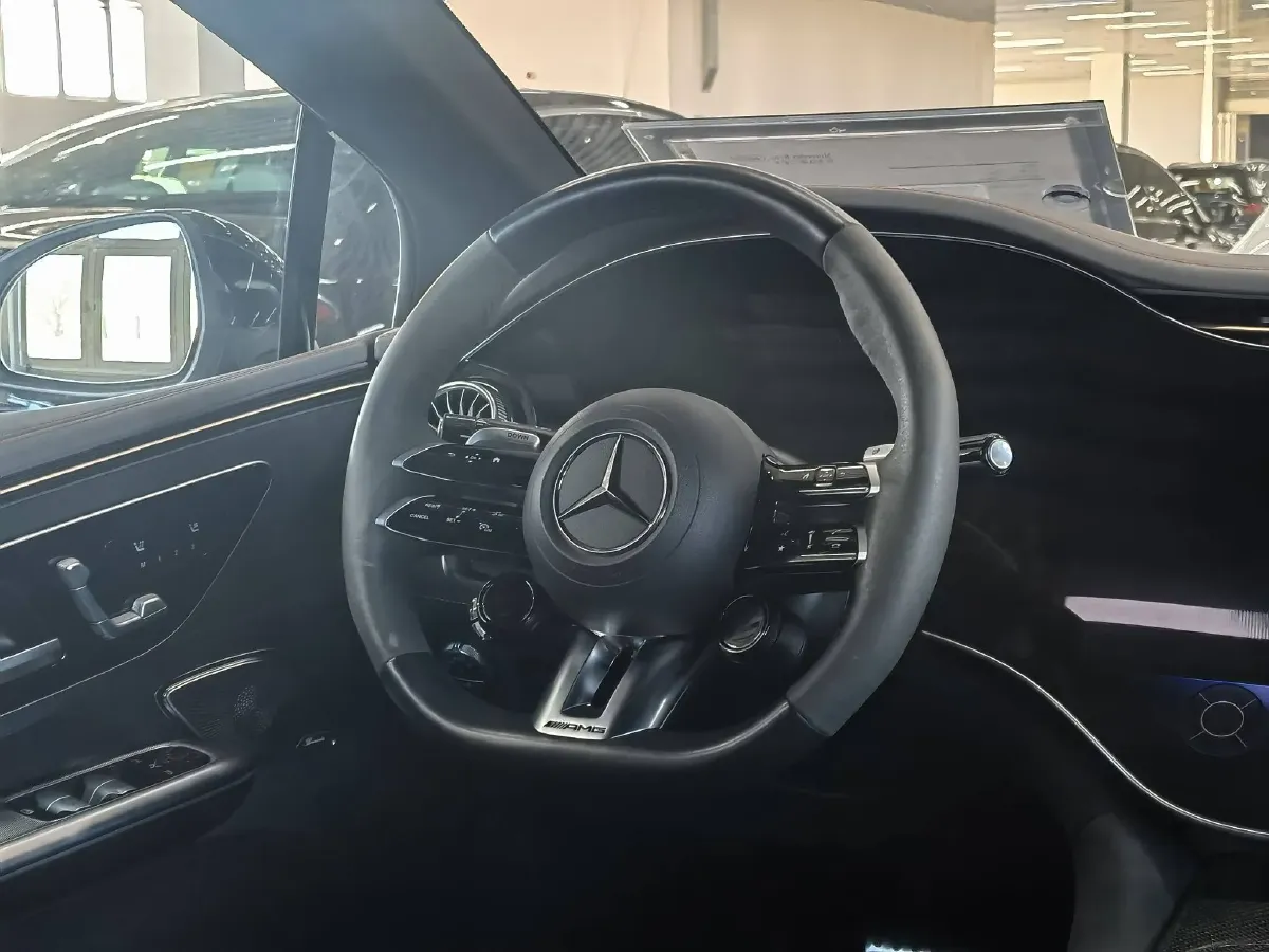 2023 Mercedes-Benz EQE AMG BEV 96.1KWH,autocango,china used car exporter,china ev exporter,chinese used car exporter,chinese used ev exporter