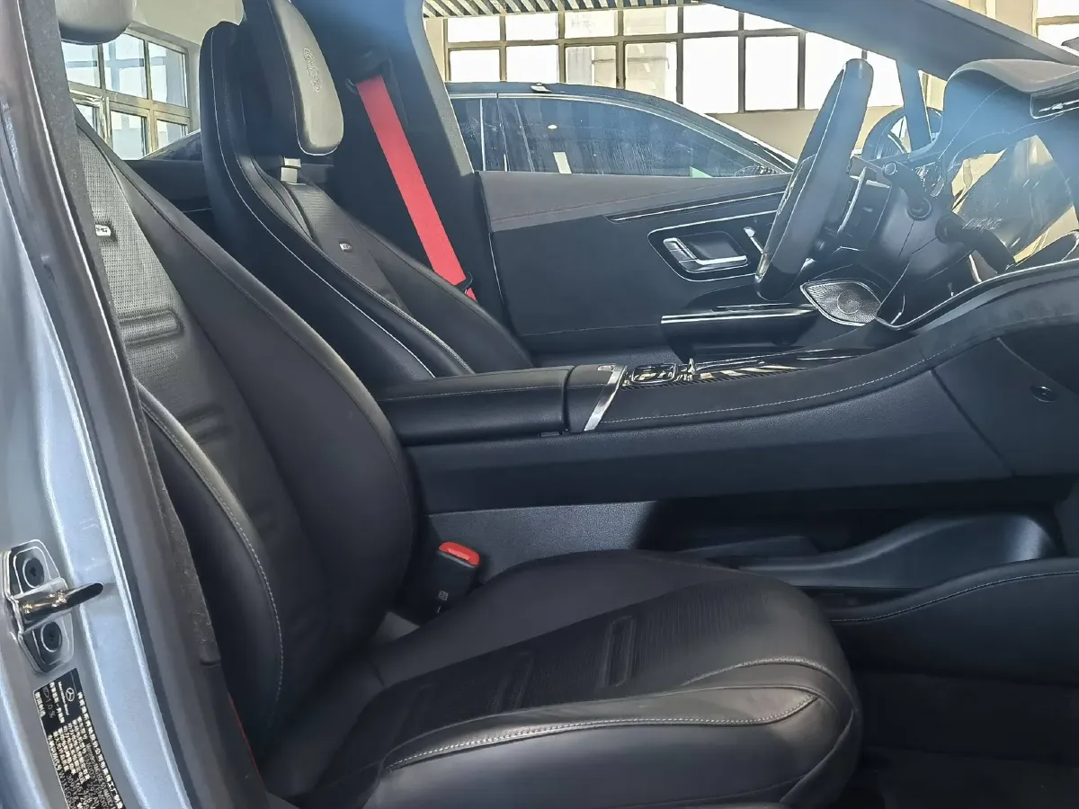 2023 Mercedes-Benz EQE AMG BEV 96.1KWH,autocango,china used car exporter,china ev exporter,chinese used car exporter,chinese used ev exporter