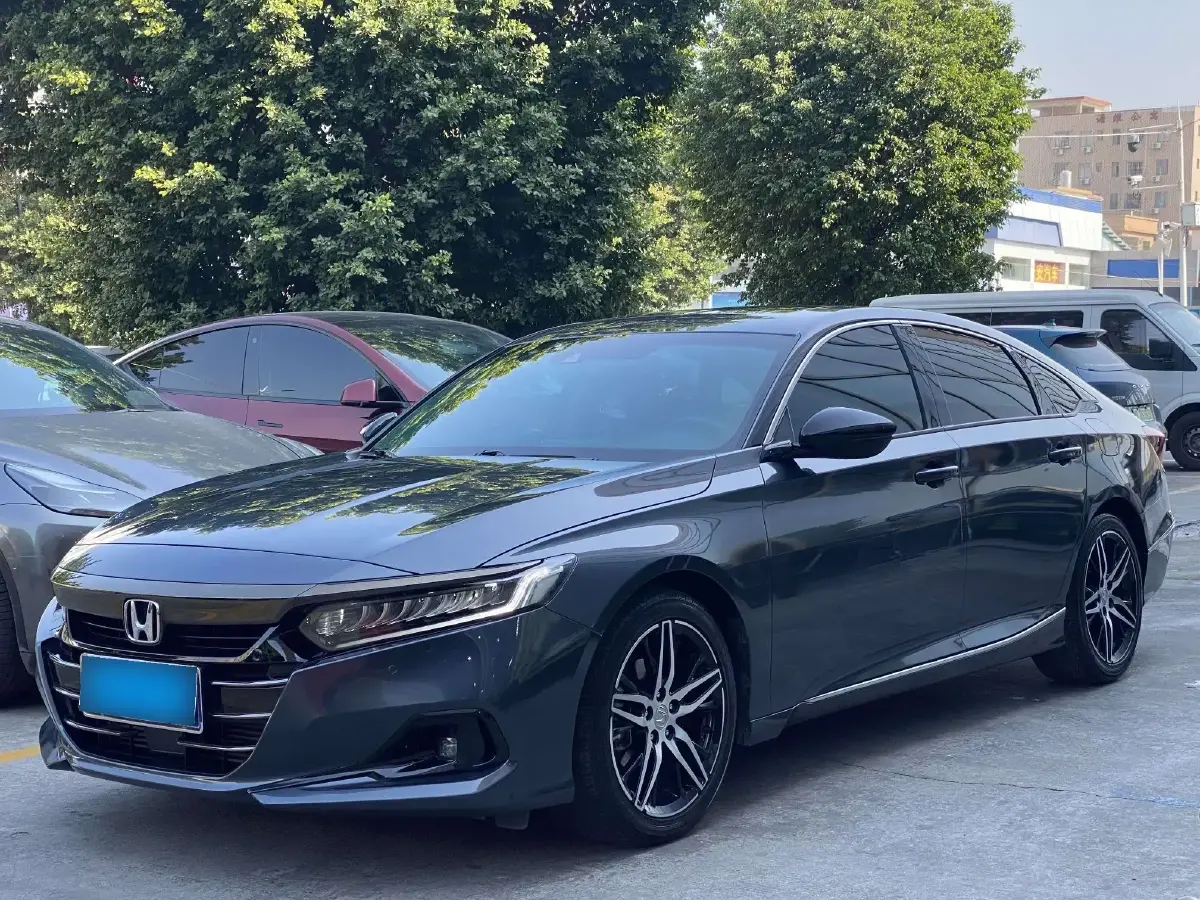 2022 Honda Accord 1.5T 194HP L4 CVT