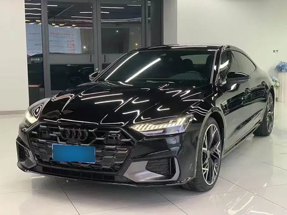2024 Audi A7L 2.0T 245HP L4 7DCT