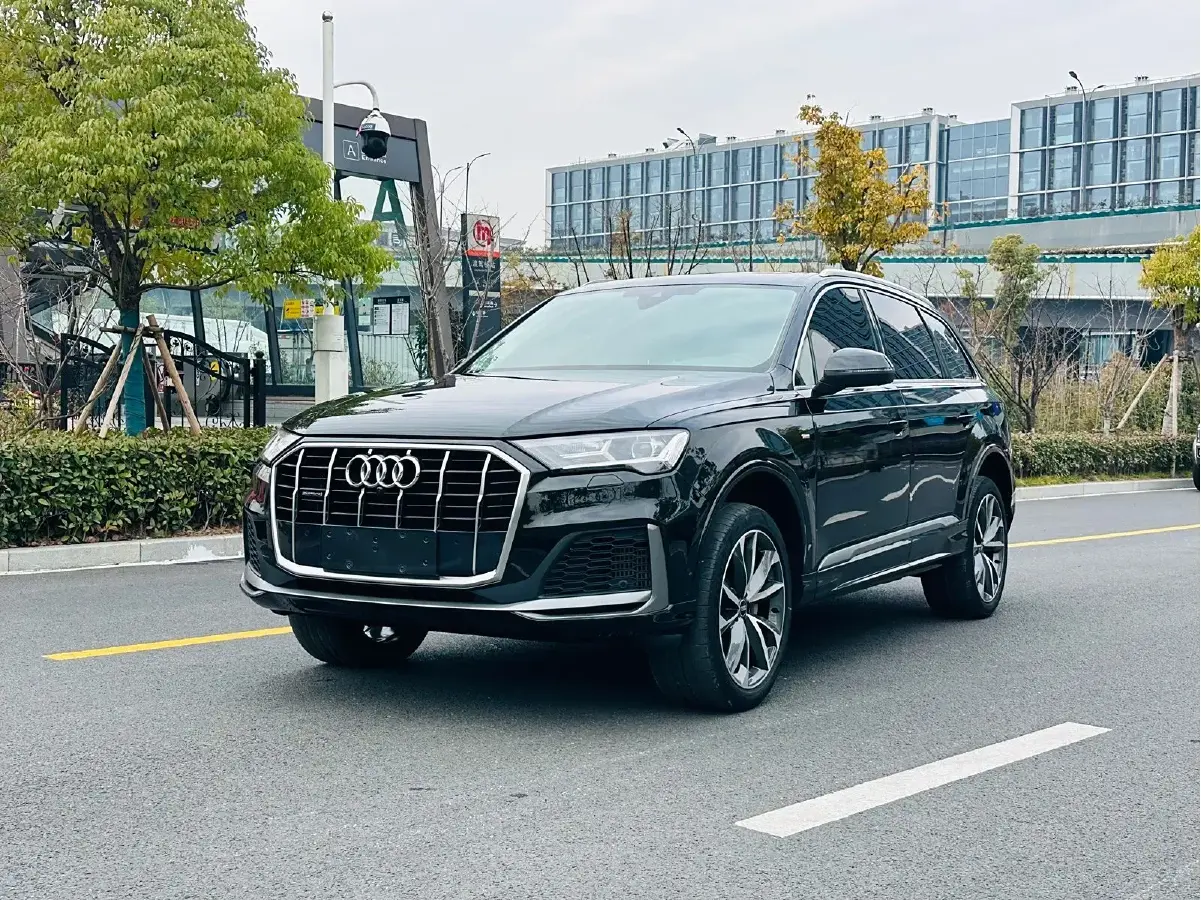 2022 Audi Q7 3.0T 340HP V6 8AT