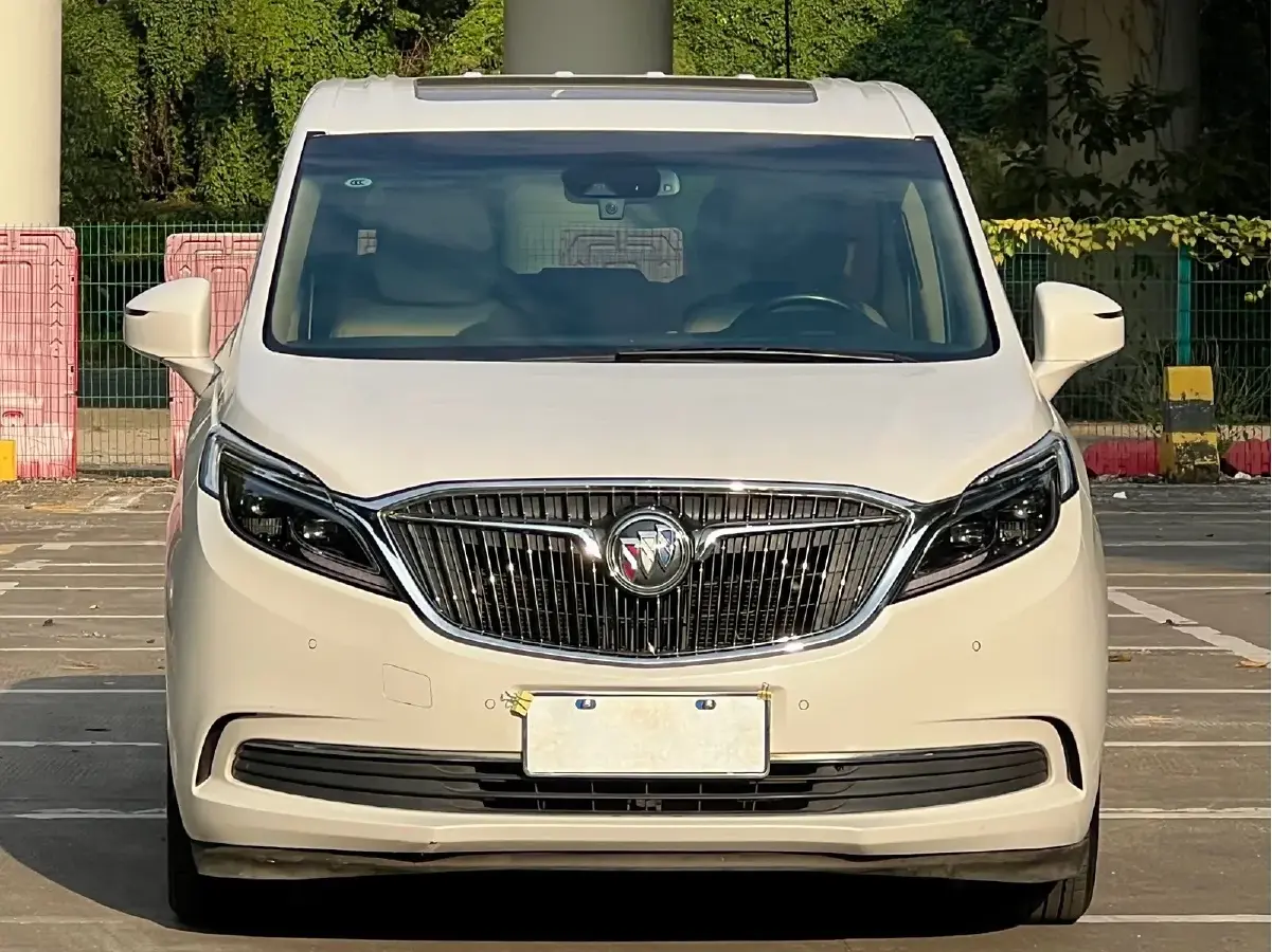 2017 Buick GL8 2.0T 260HP L4 6AT