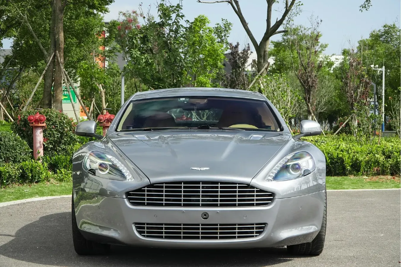 2010 Aston Martin Rapide 6.0L 477HP V12 6AT,autocango,china used car exporter,china ev exporter,chinese used car exporter,chinese used ev exporter