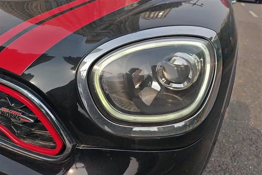 2018 MINI JCW COUNTRYMAN 2.0T 231HP L4 8AT,autocango,china used car exporter,china ev exporter,chinese used car exporter,chinese used ev exporter