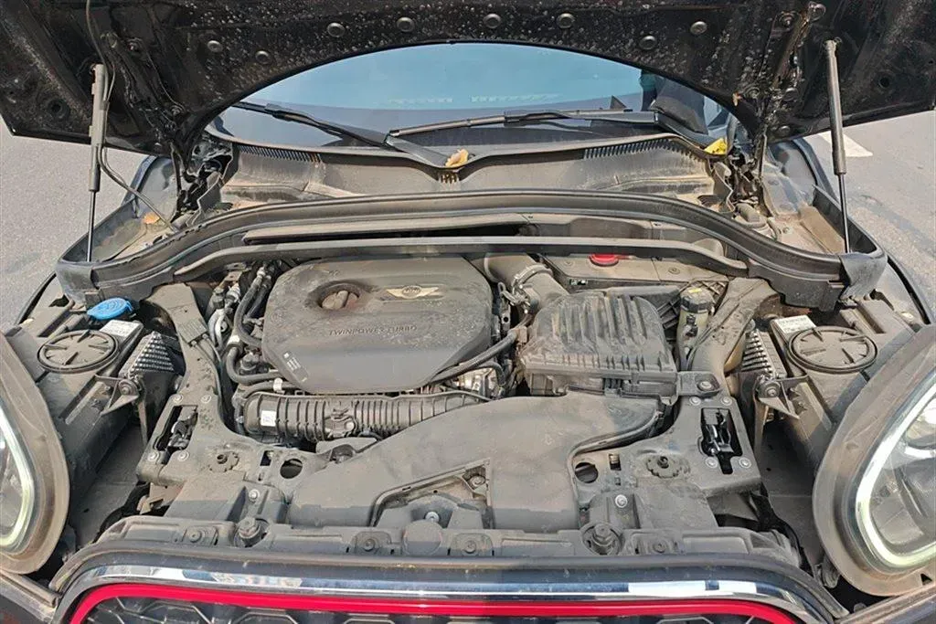 2018 MINI JCW COUNTRYMAN 2.0T 231HP L4 8AT,autocango,china used car exporter,china ev exporter,chinese used car exporter,chinese used ev exporter