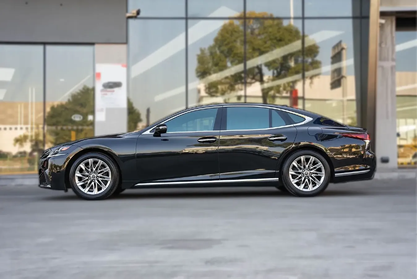 2018 Lexus LS 3.5L 316HP V6 10AT,autocango,china used car exporter,china ev exporter,chinese used car exporter,chinese used ev exporter