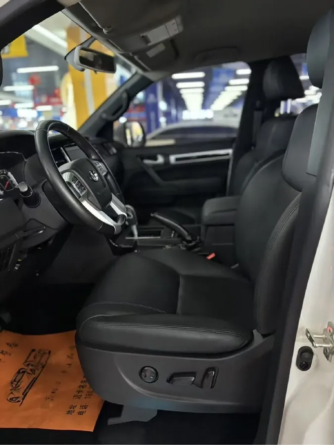 2023 CHTC L4600 4.6L 288HP V8 6AT,autocango,china used car exporter,china ev exporter,chinese used car exporter,chinese used ev exporter