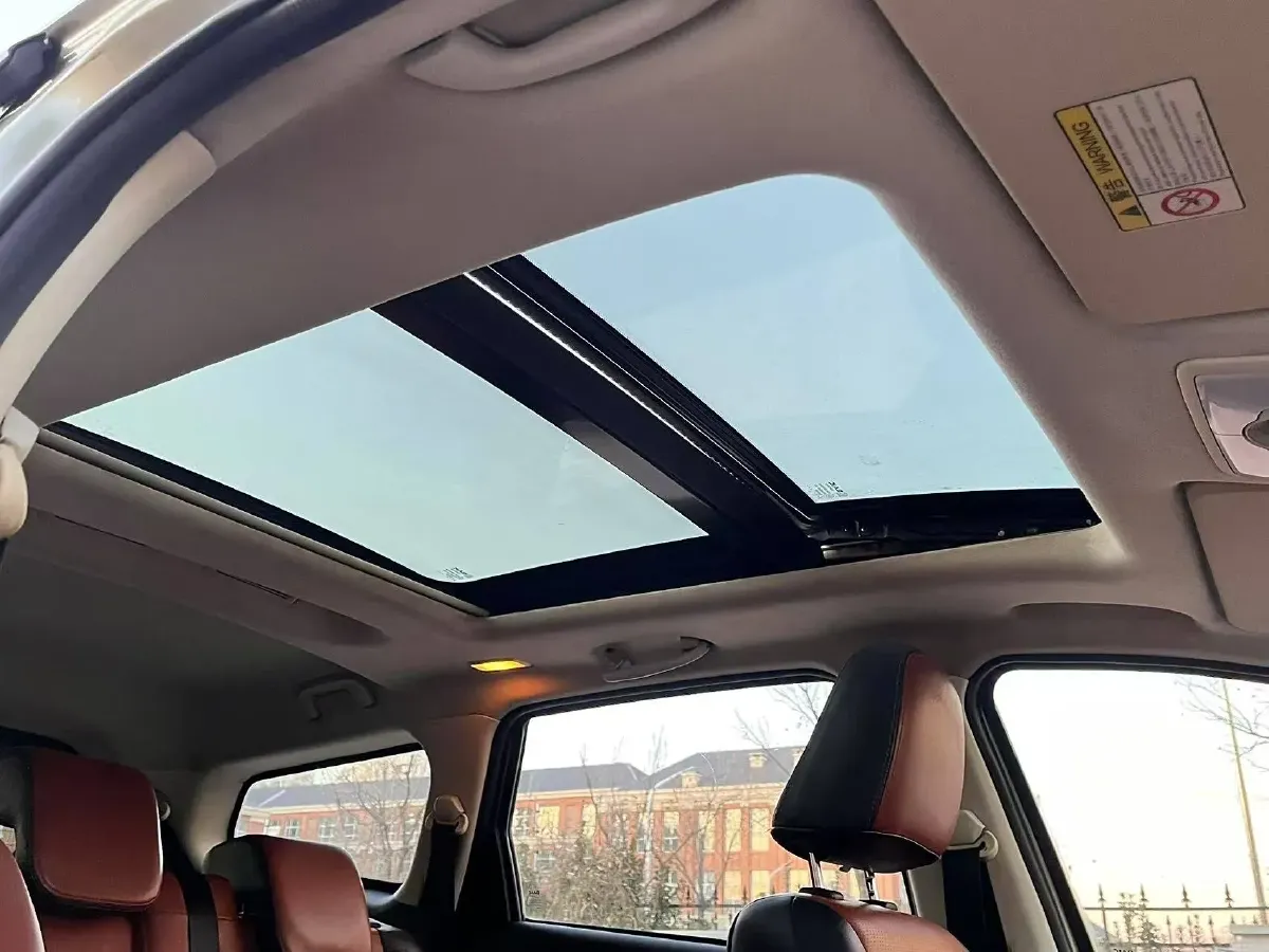 2016 BAIC Hyosow S3 1.5L 113HP L4 5MT,autocango,china used car exporter,china ev exporter,chinese used car exporter,chinese used ev exporter