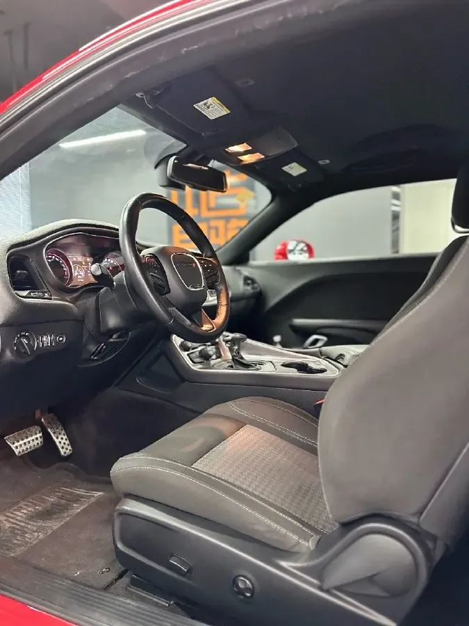 2019 Dodge Challenger SRT 6.2T 728HP V8 8AT,autocango,china used car exporter,china ev exporter,chinese used car exporter,chinese used ev exporter