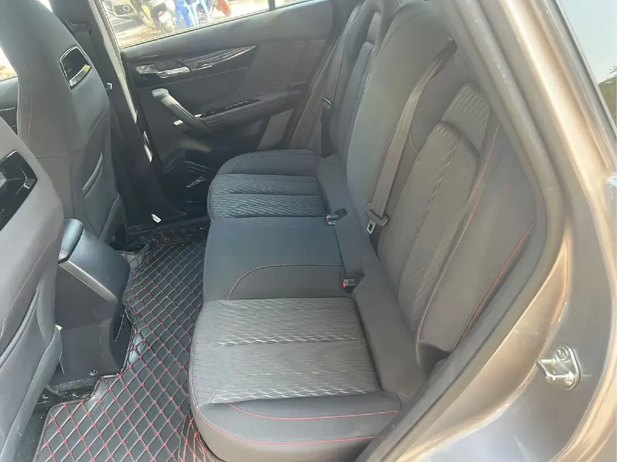 2020 HaiMa 8S 1.6T 195HP L4 6AT,autocango,china used car exporter,china ev exporter,chinese used car exporter,chinese used ev exporter