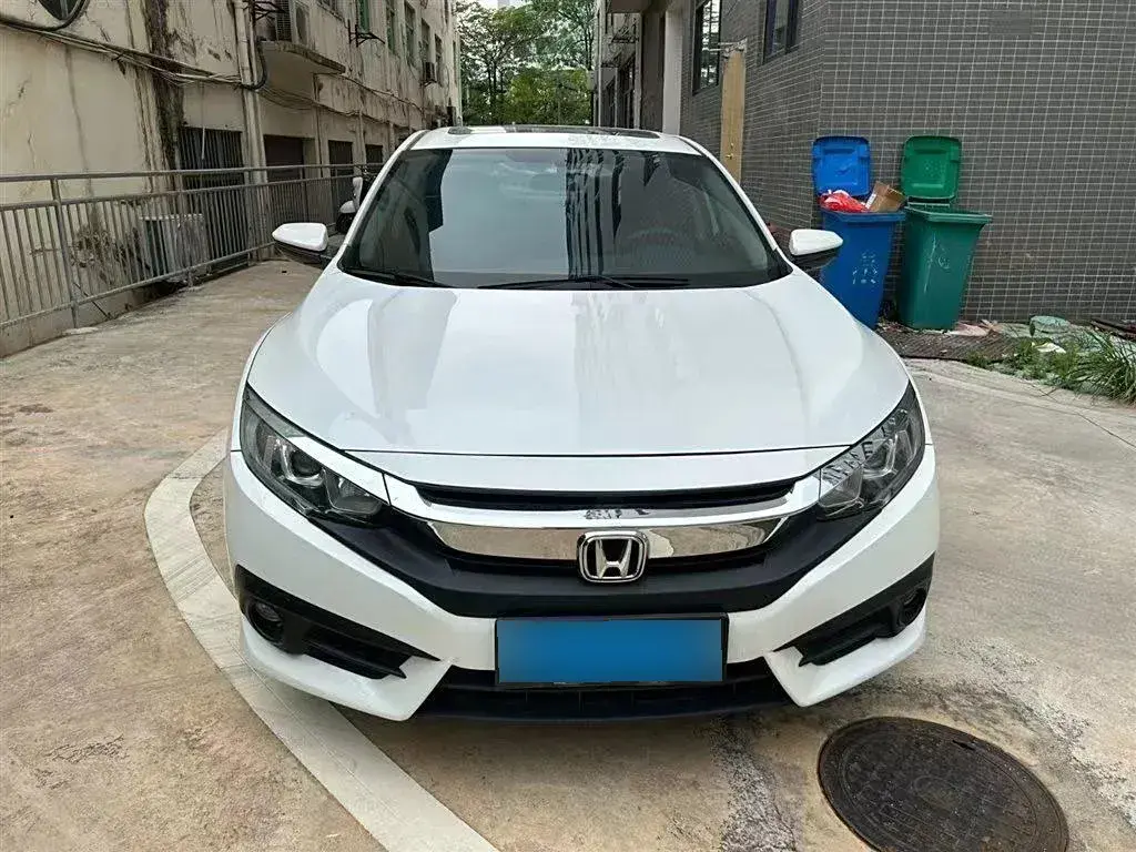 2016 Honda Civic 1.5T 177HP L4 CVT
