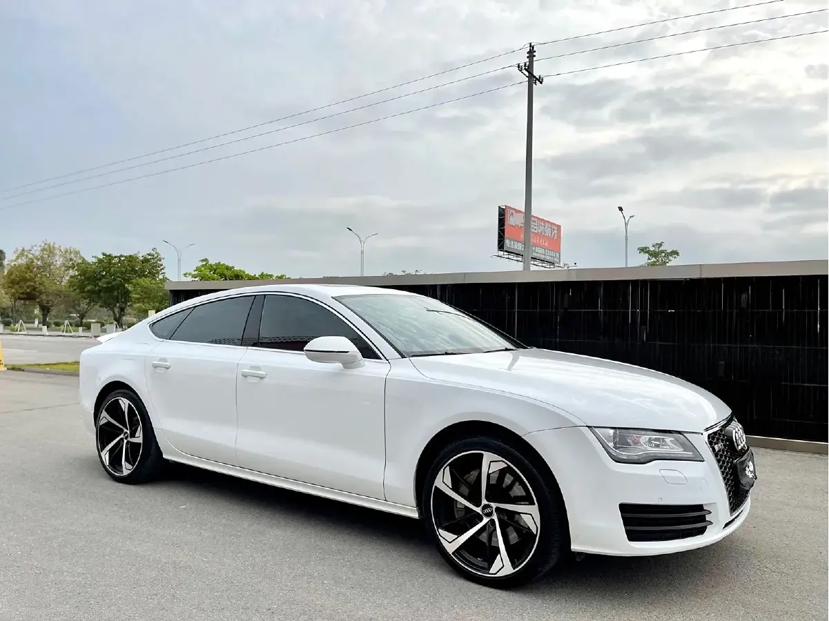 2012 Audi A7 3.0T 299HP V6 7DCT