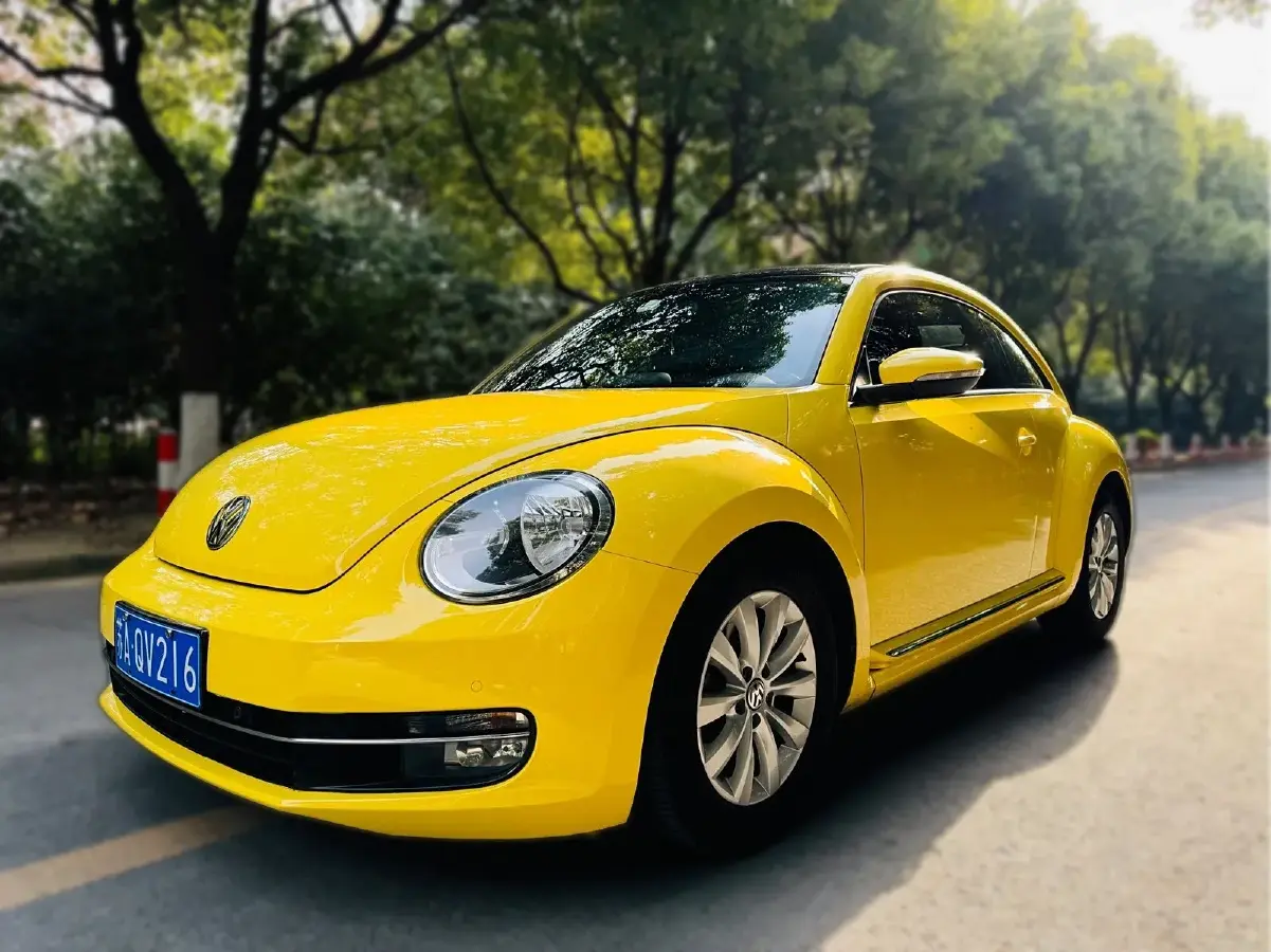 2013 Volkswagen Beetle 1.4T 160HP L4 7DCT