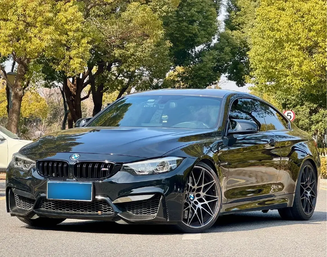 2018 BMW M4 3.0T 450HP L6 7DCT