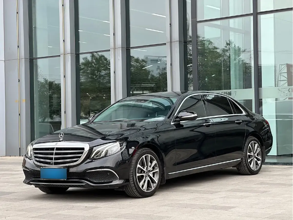 2017 Mercedes-Benz E Class 2.0T 245HP L4 9AT