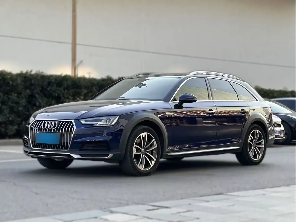 2019 Audi A4 2.0T 252HP L4 7DCT