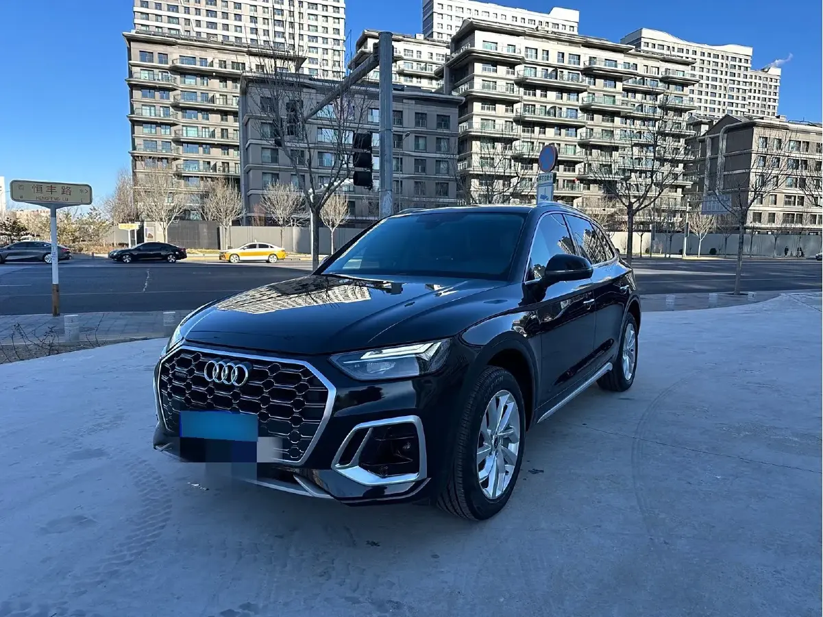 2022 Audi Q5L 2.0T 190HP L4 7DCT