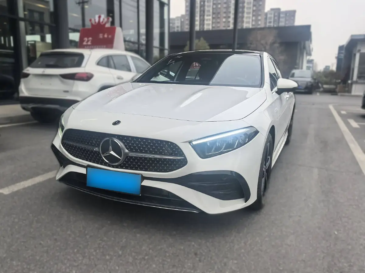 2024 Mercedes-Benz A Class 1.3T 163HP L4 7DCT