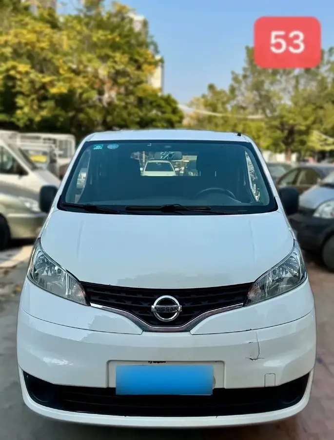 2013 Nissan NV200 1.6L 113HP L4 5MT