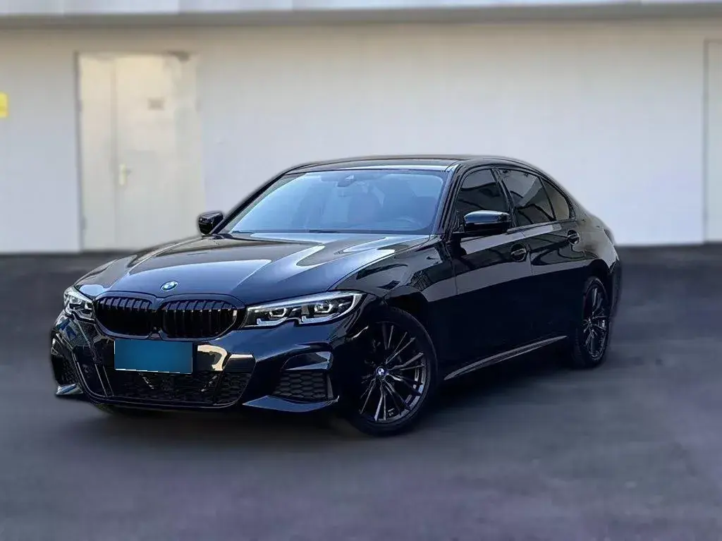 2022 BMW 3 Series 2.0T 184HP L4 8AT