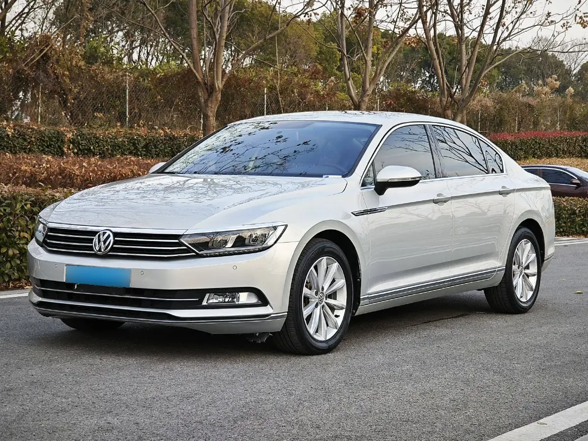 2019 Volkswagen Magotan 2.0T 186HP L4 7DCT