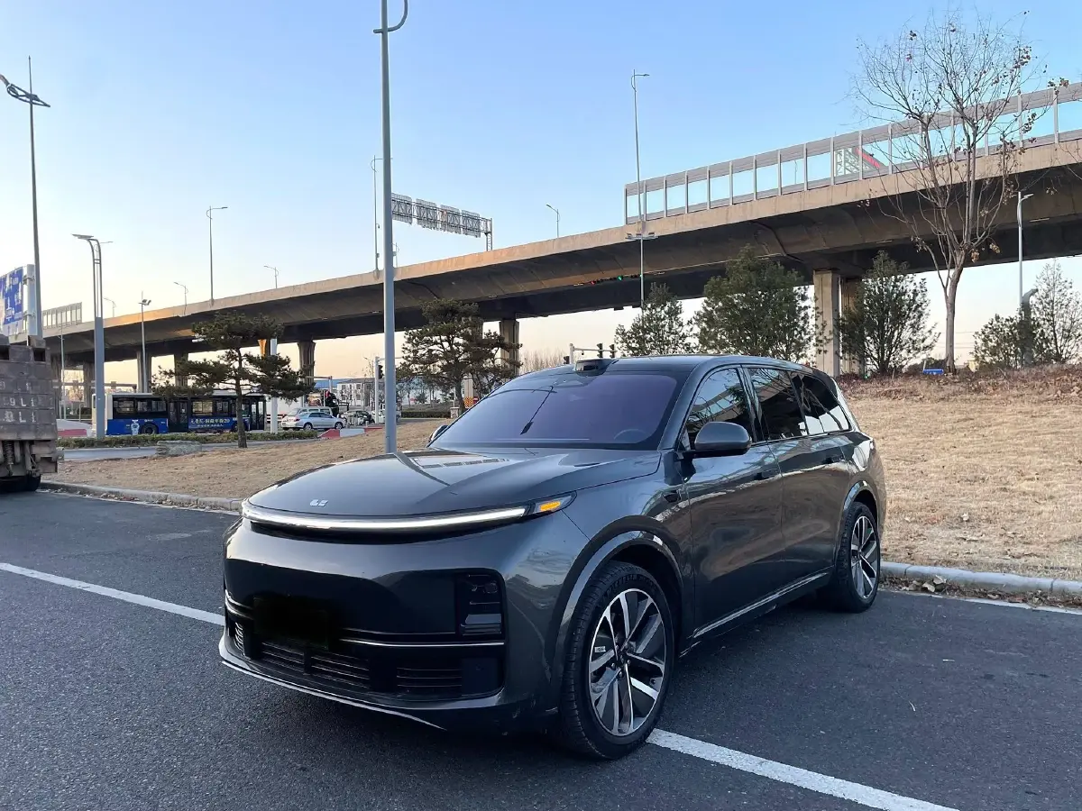 2022 Li L9 Range Extended 154HP REEV 42.6KWH