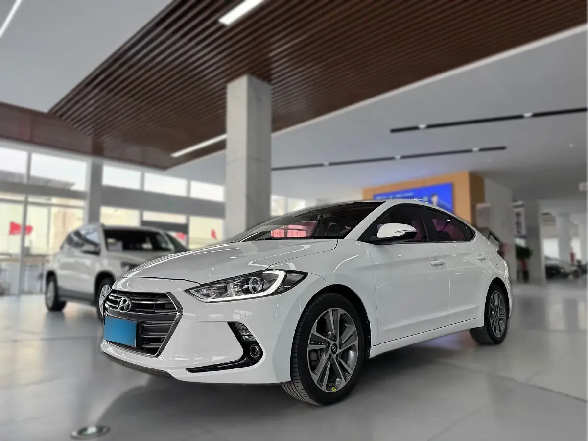 2016 Hyundai Elantra 1.6L 130HP L4 6AT