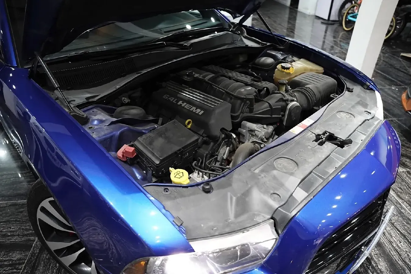 2014 Jeep Grand Cherokee SRT 6.4L 468HP V8 8AT,autocango,china used car exporter,china ev exporter,chinese used car exporter,chinese used ev exporter