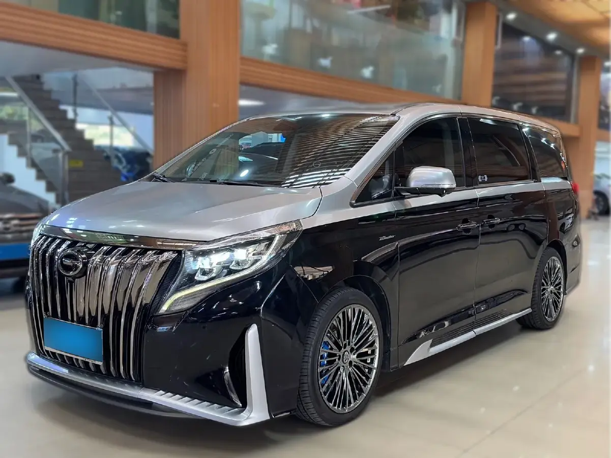 2021 GAC Trumpchi M8 2.0T 252HP L4 8AT