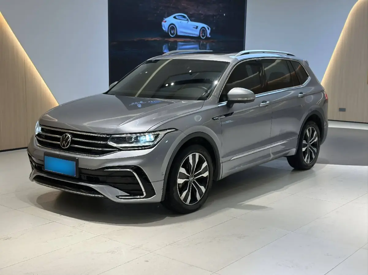 2022 Volkswagen Tiguan L 2.0T 186HP L4 7DCT