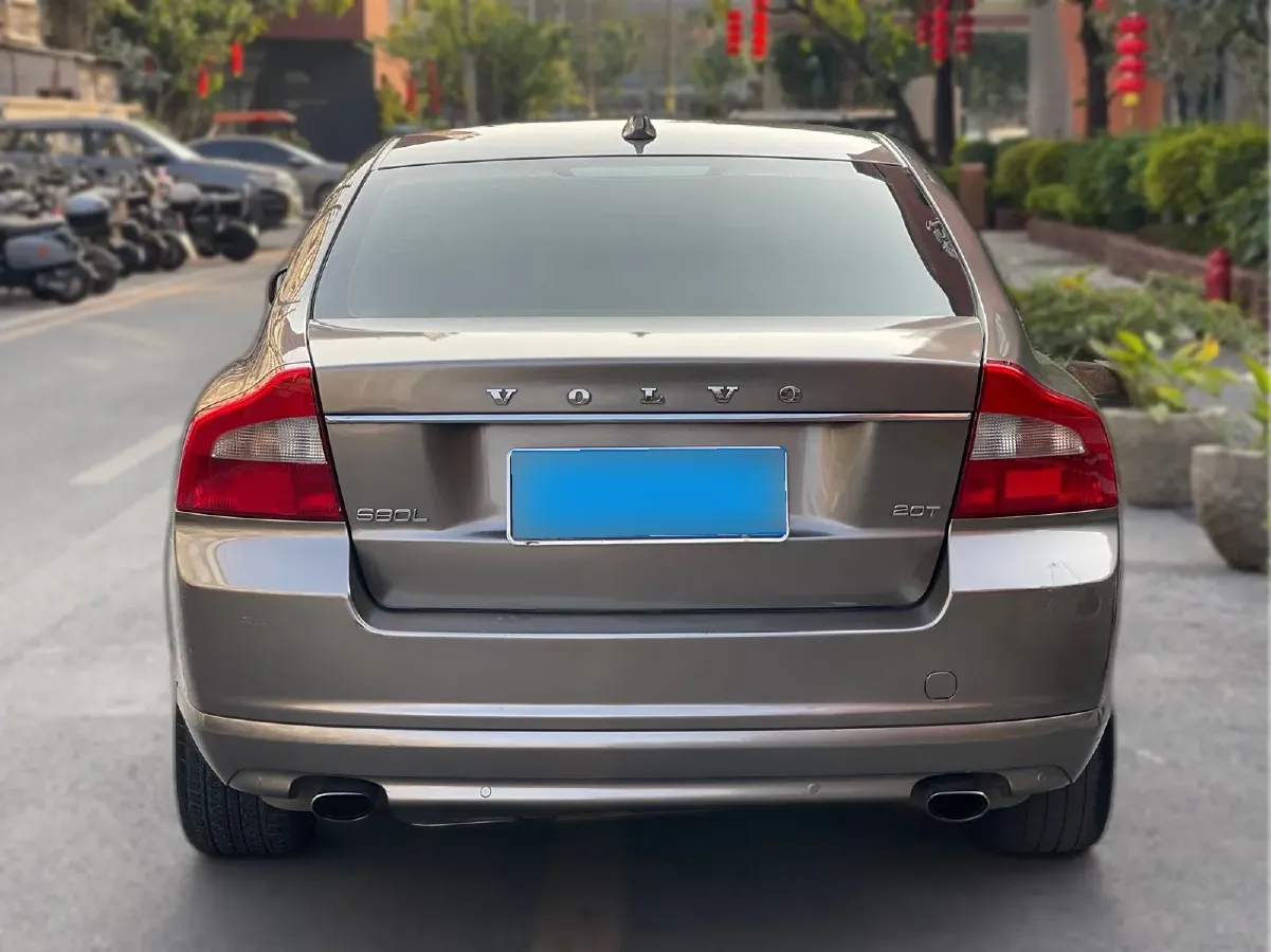 2011 Volvo S80L 2.0T 203HP L4 6DCT,autocango,china used car exporter,china ev exporter,chinese used car exporter,chinese used ev exporter