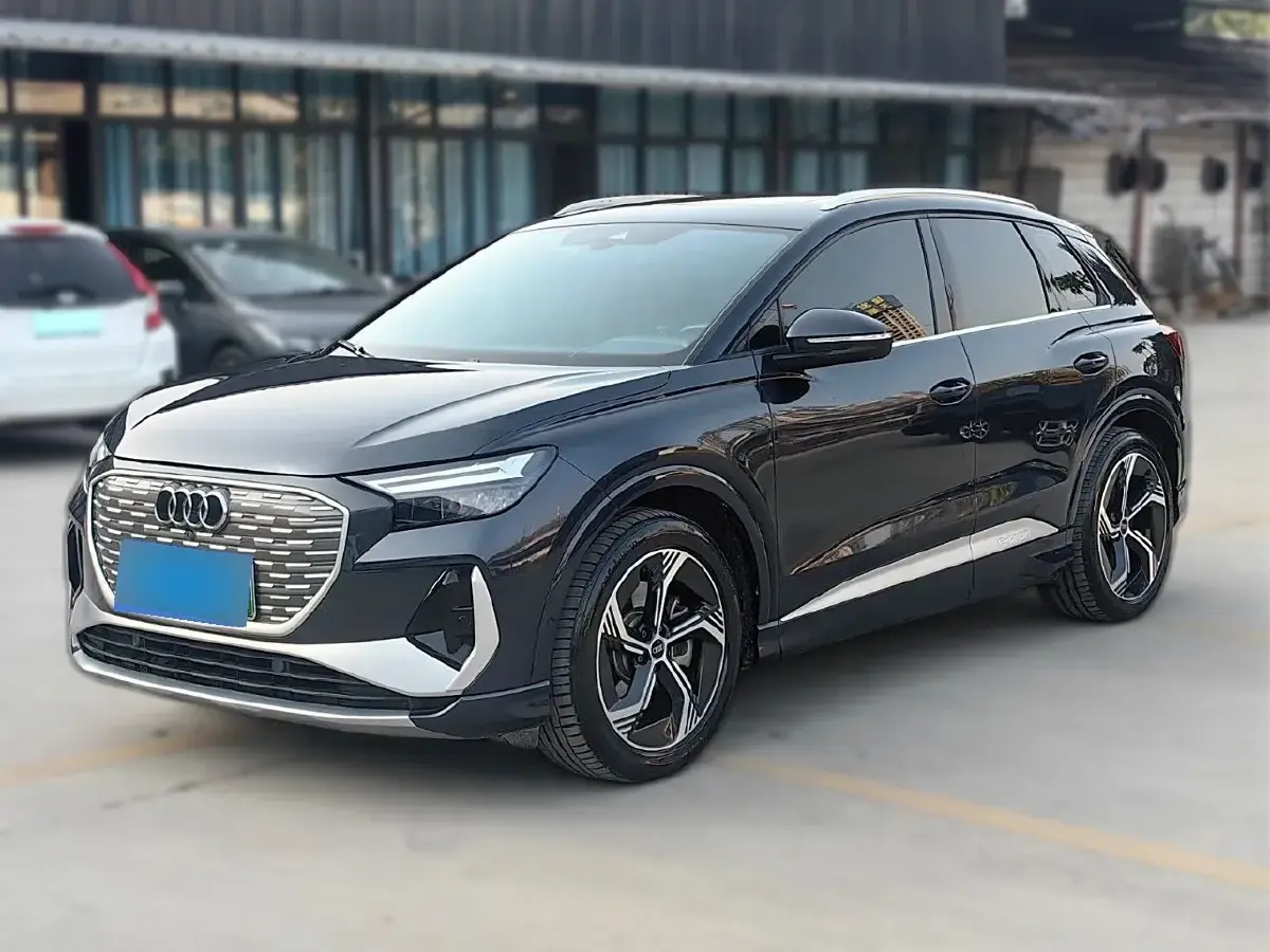 2022 Audi Q4 e-tron BEV 84.8KWH