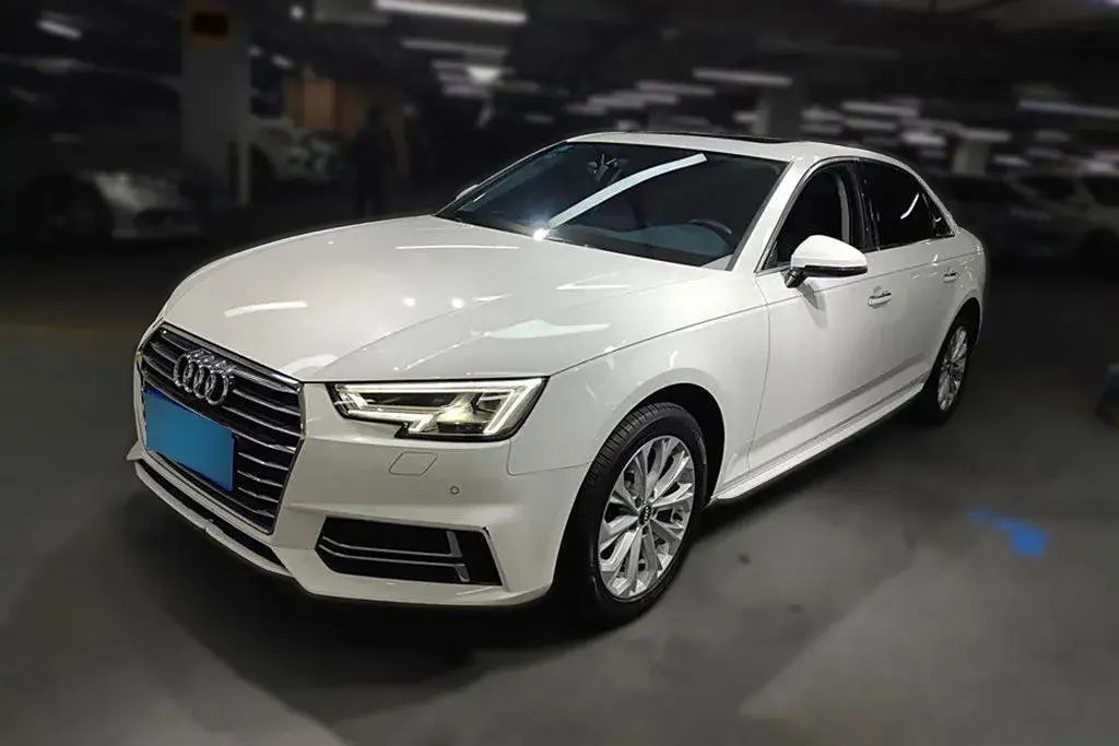 2019 Audi A4L 2.0T 190HP L4 7DCT
