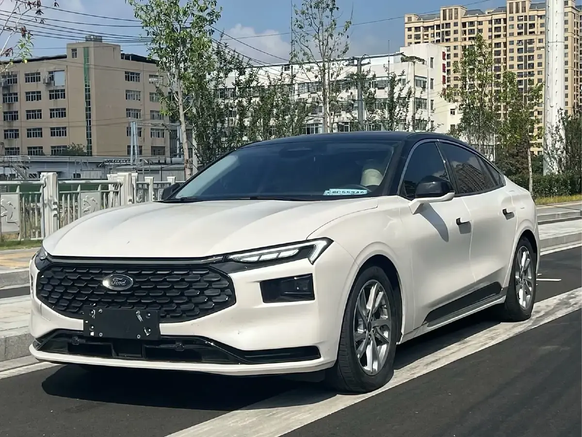 2023 Ford Mondeo 2.0T 254HP L4 8AT