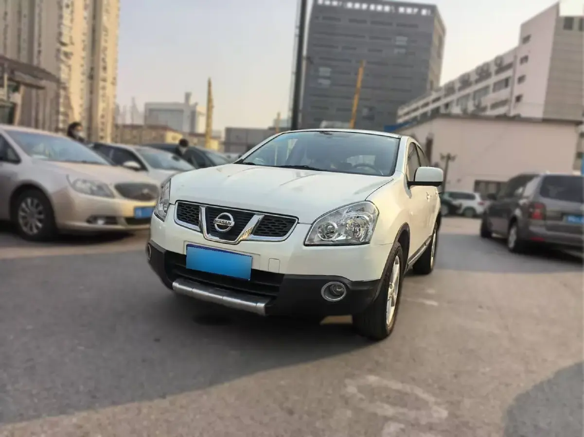 2013 Nissan Qashqai 2.0L 144HP L4 CVT