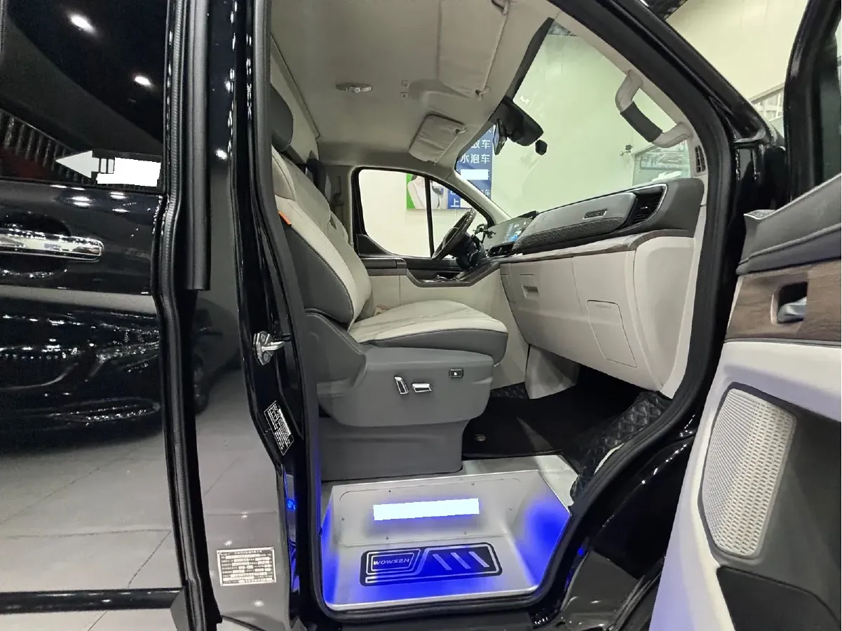 2023 JunTian HeiWuShi Youth 2.0T 220HP L4 9AT,autocango,china used car exporter,china ev exporter,chinese used car exporter,chinese used ev exporter