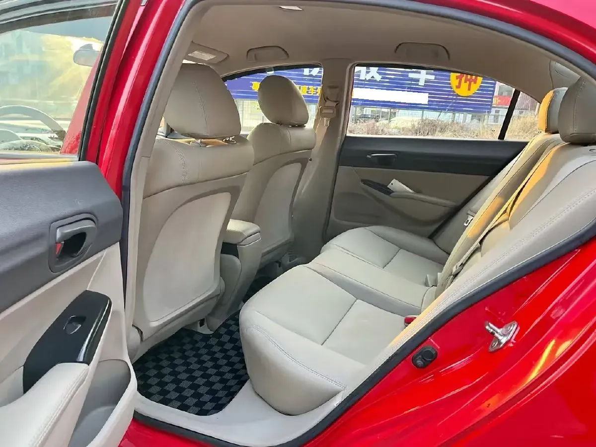 2012 Ciimo Ciimo 1.8L 140HP L4 5MT,autocango,china used car exporter,china ev exporter,chinese used car exporter,chinese used ev exporter