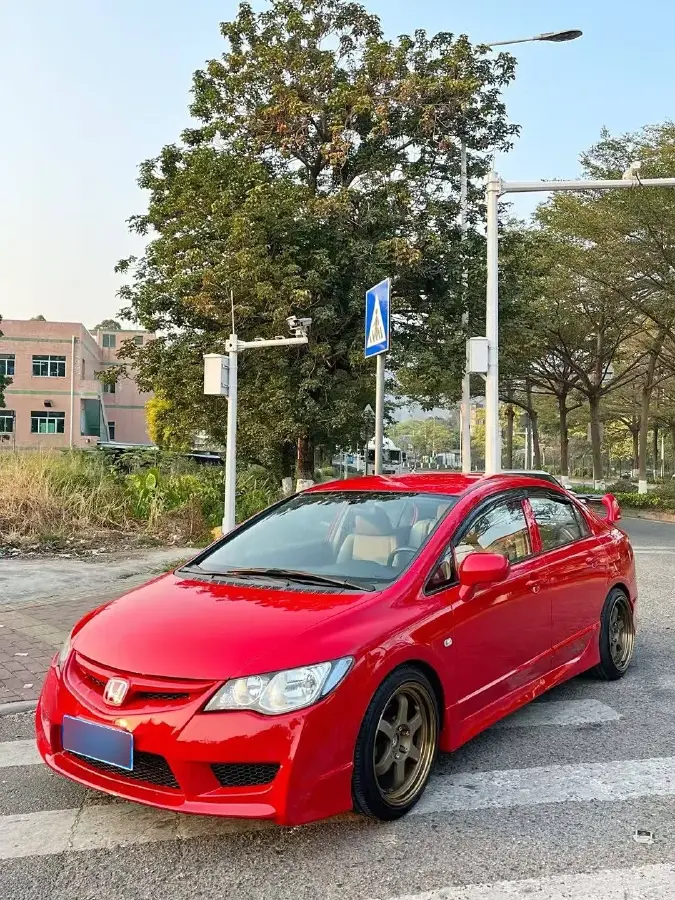 2012 Ciimo Ciimo 1.8L 140HP L4 5MT