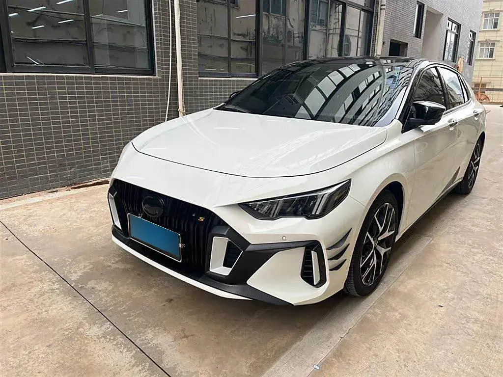2021 GAC Trumpchi Empow 1.5T 177HP L4 7DCT