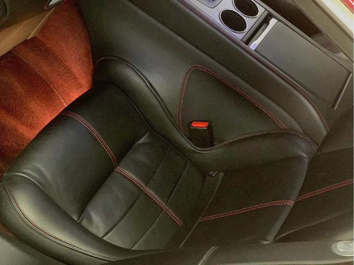 2010 Aston Martin Rapide 6.0L 477HP V12 6AT,autocango,china used car exporter,china ev exporter,chinese used car exporter,chinese used ev exporter