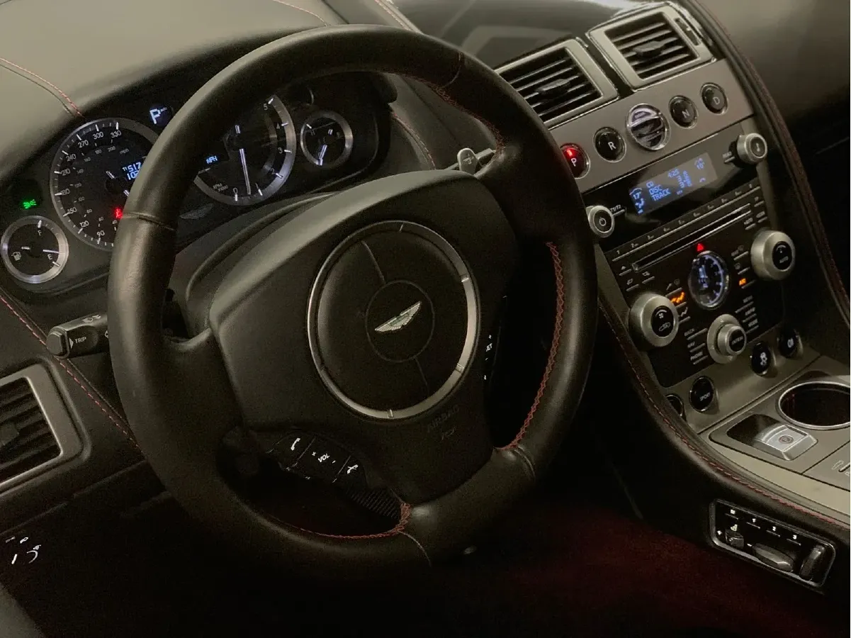 2010 Aston Martin Rapide 6.0L 477HP V12 6AT,autocango,china used car exporter,china ev exporter,chinese used car exporter,chinese used ev exporter