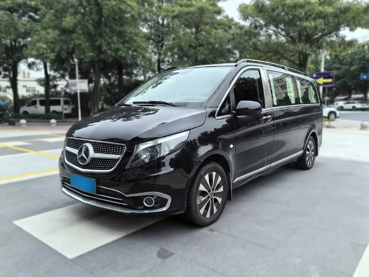 2021 Mercedes-Benz Vito 2.0T 211HP L4 9AT