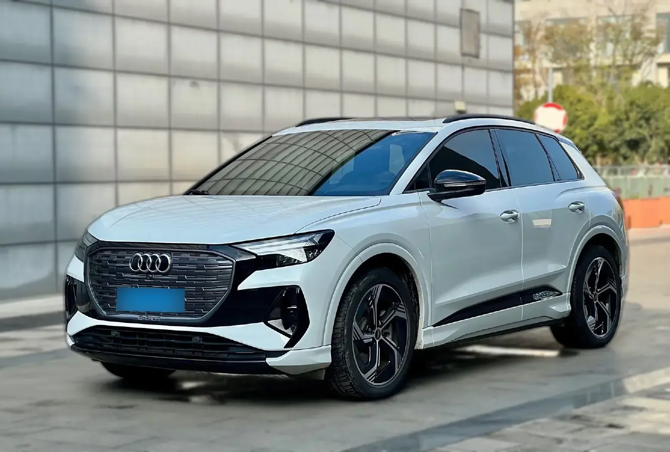 2023 Audi Q4 e-tron BEV 84.8KWH