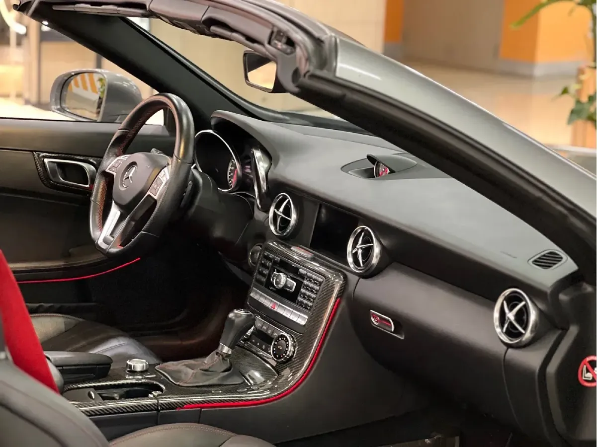 2011 Mercedes-Benz SLK Class 3.5L 306HP V6 7AT,autocango,china used car exporter,china ev exporter,chinese used car exporter,chinese used ev exporter